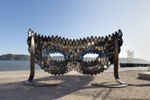 Joana Vasconcelos apresenta, em Lisboa, a exposição individual Plug-in no MAAT Veja Cá, Veja Lá - A sua revista eletrônica